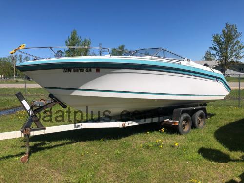 Wellcraft 232 Eclipse Spesifikasjoner og anmeldelser
